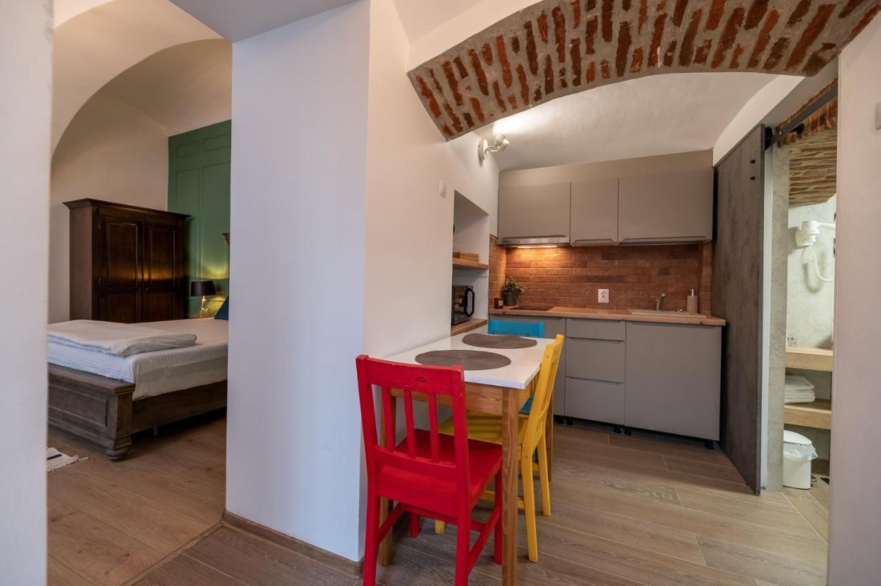 Apartment Green Sibiu Exteriör bild